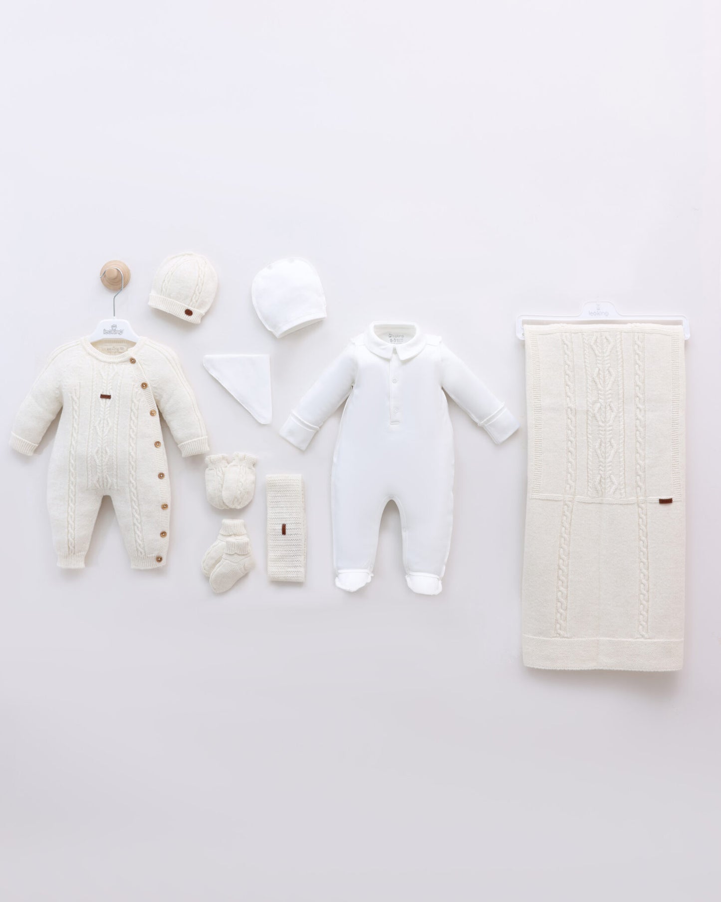 Ensemble nouveau-né bébé 9 pièces – Blanc