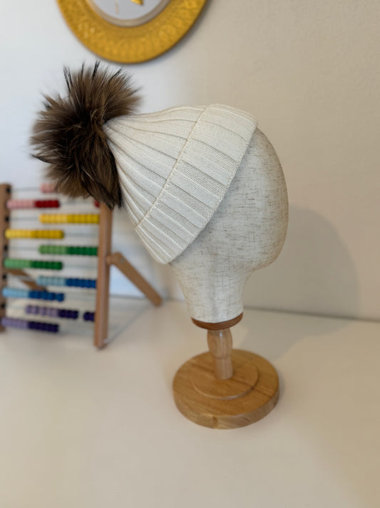 Bonnet enfant en Laine et cachemire avec pompon naturel